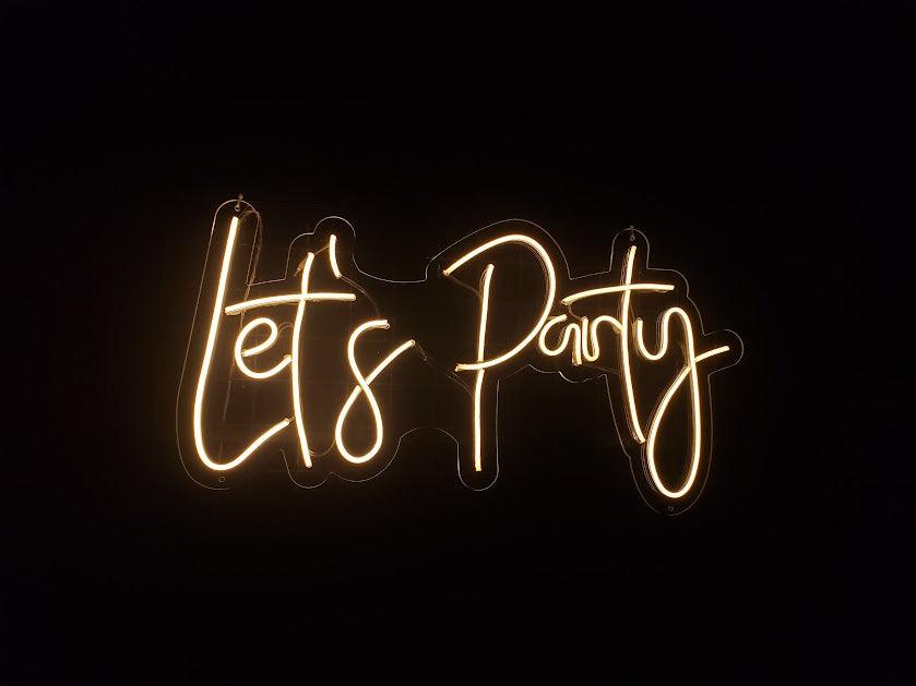 Letreiro Neon Let's Party II 75x40cm Led 2.0 - Hause Neon