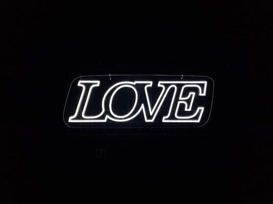 Letreiro Neon Led Love IV 68x25cm - Hause Neon