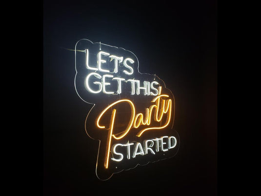 Letreiro Neon Let's get this party started 70x60cm - Hause Neon