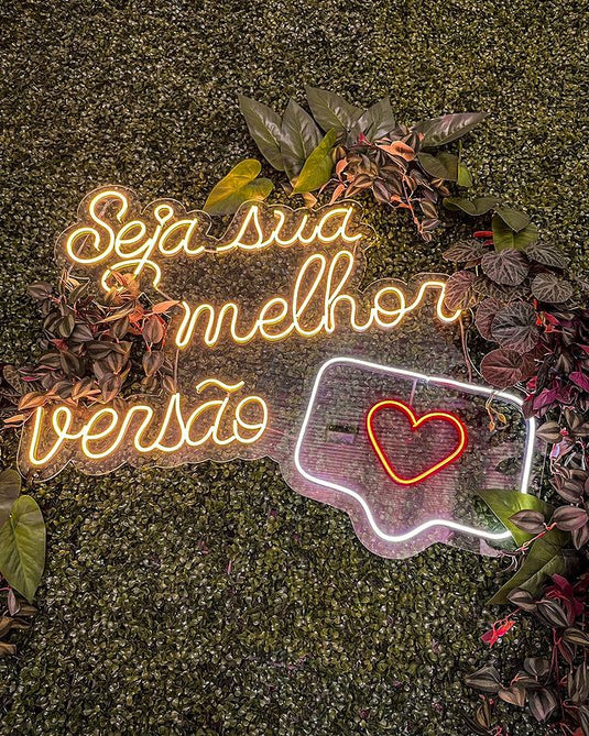 Letreiro Seja sua melhor versão 100x90cm - Hause Neon