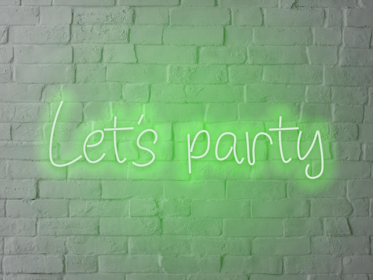 Letreiro Neon Let's Party 76x25cm - Hause Neon