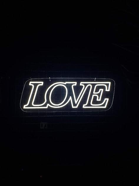 Letreiro Neon Led Love IV 68x25cm - Hause Neon